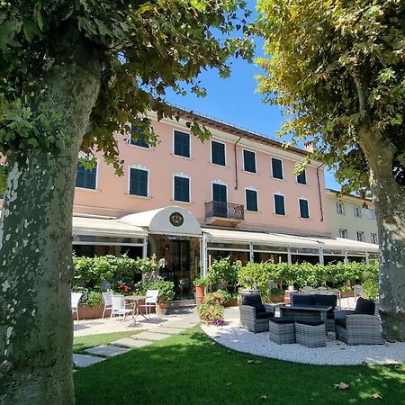 Ristorante Albergo Corona Νόβι Λίγκουρε Εξωτερικό φωτογραφία