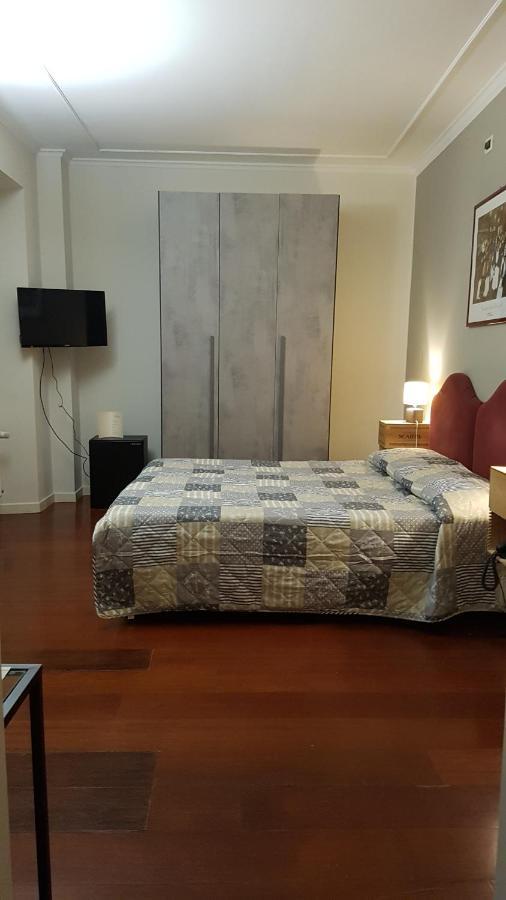 Ristorante Albergo Corona Νόβι Λίγκουρε Εξωτερικό φωτογραφία