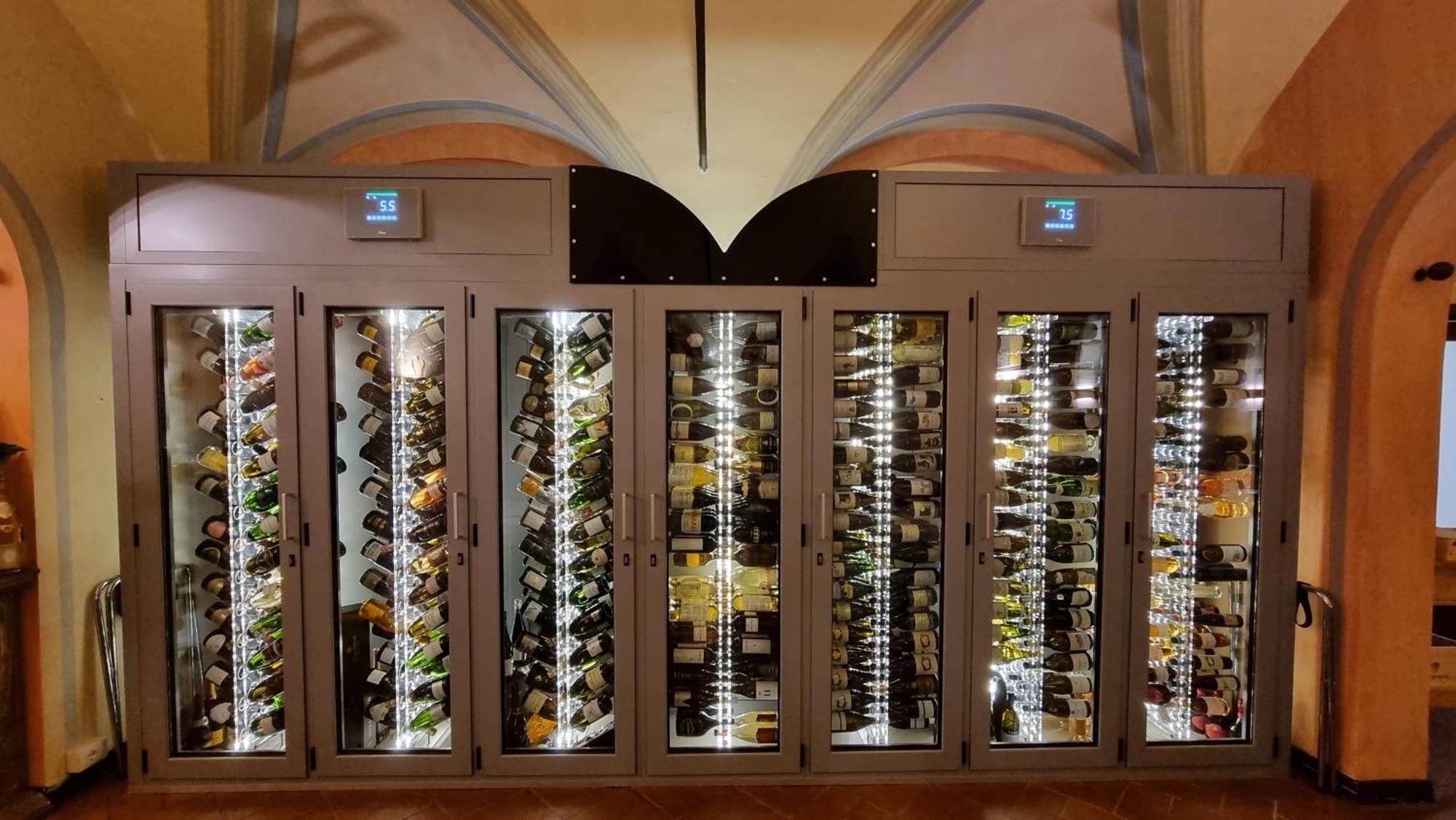 Ristorante Albergo Corona Νόβι Λίγκουρε Εξωτερικό φωτογραφία